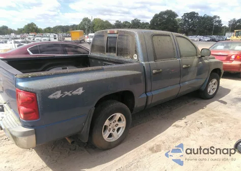 2005 Dodge Dakota Slt z USA, uszkodzony, nr VIN 1D7HW48K15S163935
